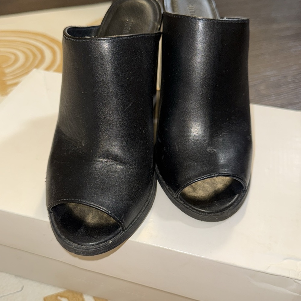 Urban Outfitters Block heel Mules - Picture 4 of 5